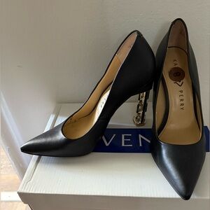 Katy Perry Collections Black Heels with Metallic Gold Accent